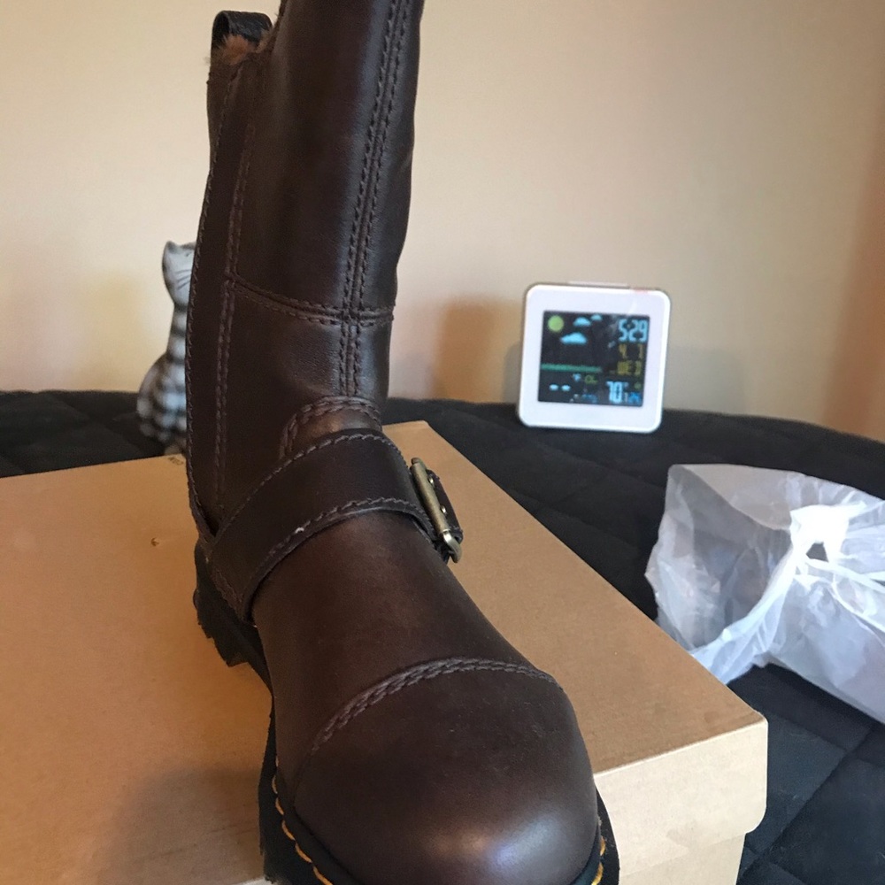 Dr Martens boots !!!Firm - Picture 2 of 8